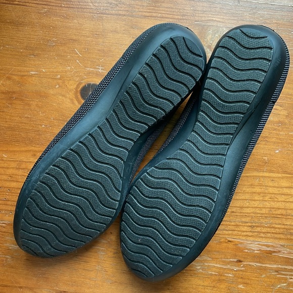 NWOT Black ballet flats - Picture 4 of 7